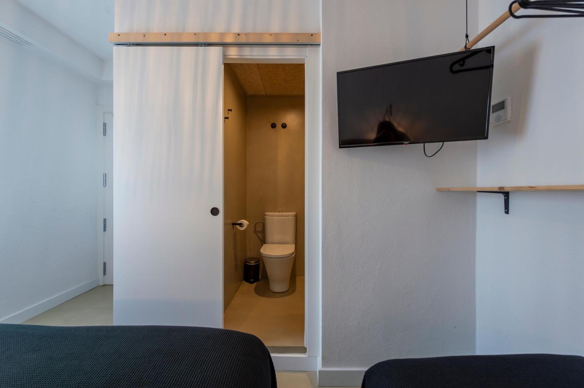 Hostal Boutique Es Menut Tossa de Mar Esterno foto